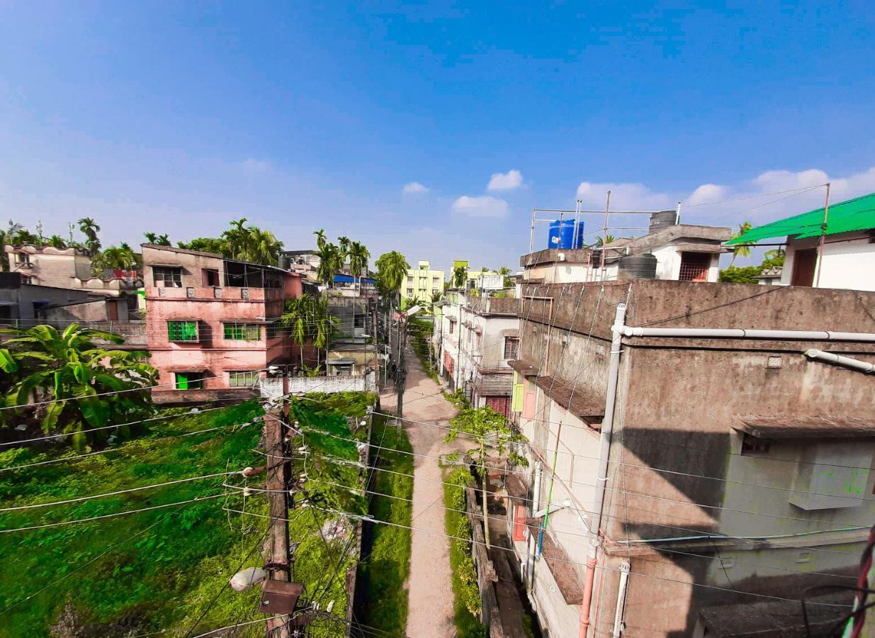 Dden Vennell Bnb -Metro Access- Kolkata Bagian luar foto